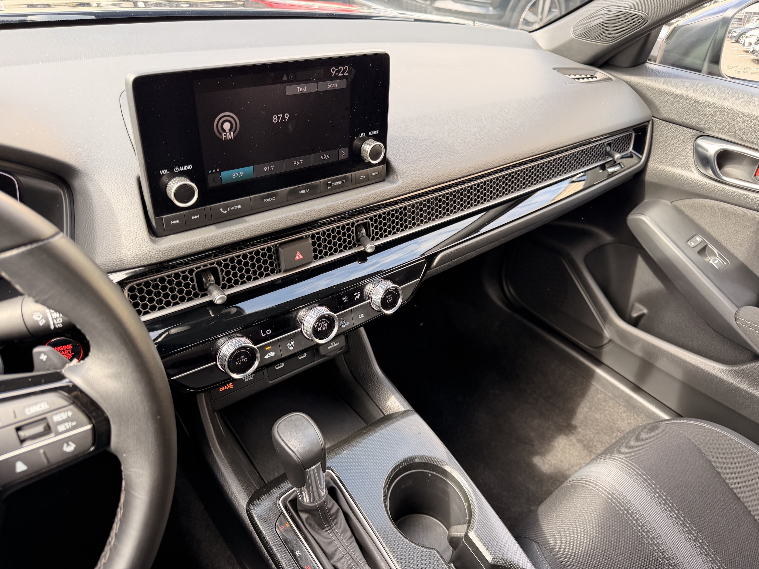2025 Honda Civic Sport - Photo 18