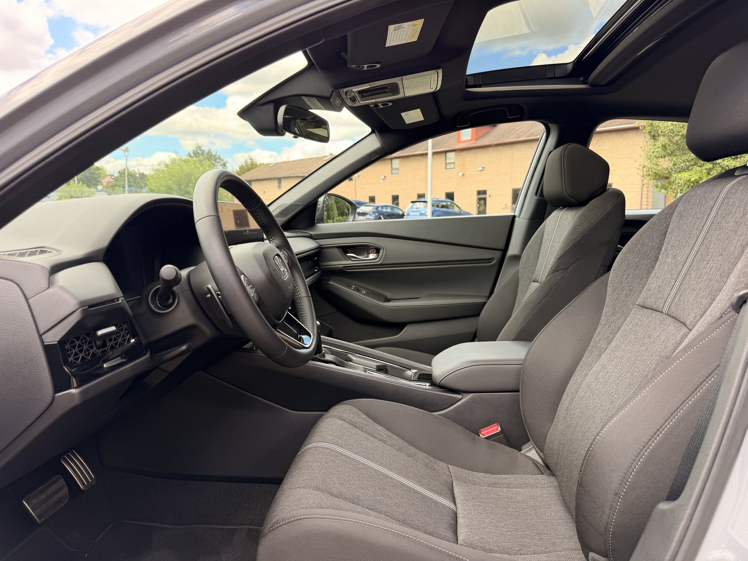 2025 Honda Accord Hybrid Sport - Photo 15