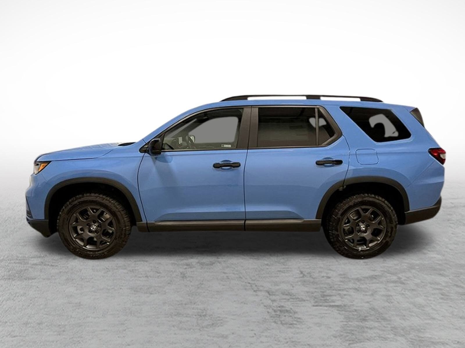 2025 Honda Pilot TrailSport photo 2