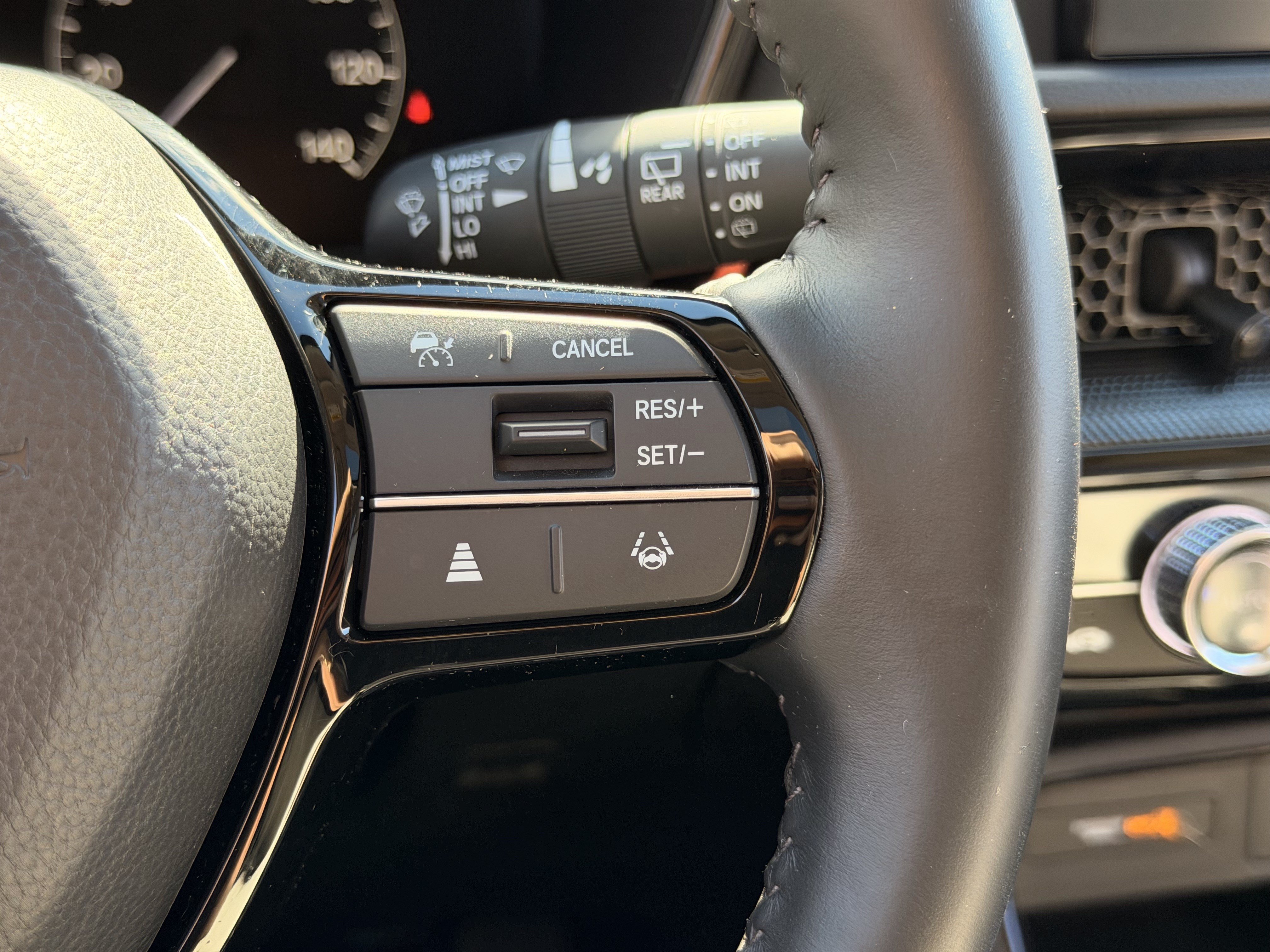 2024 Honda CR-V EX-L - Photo 23