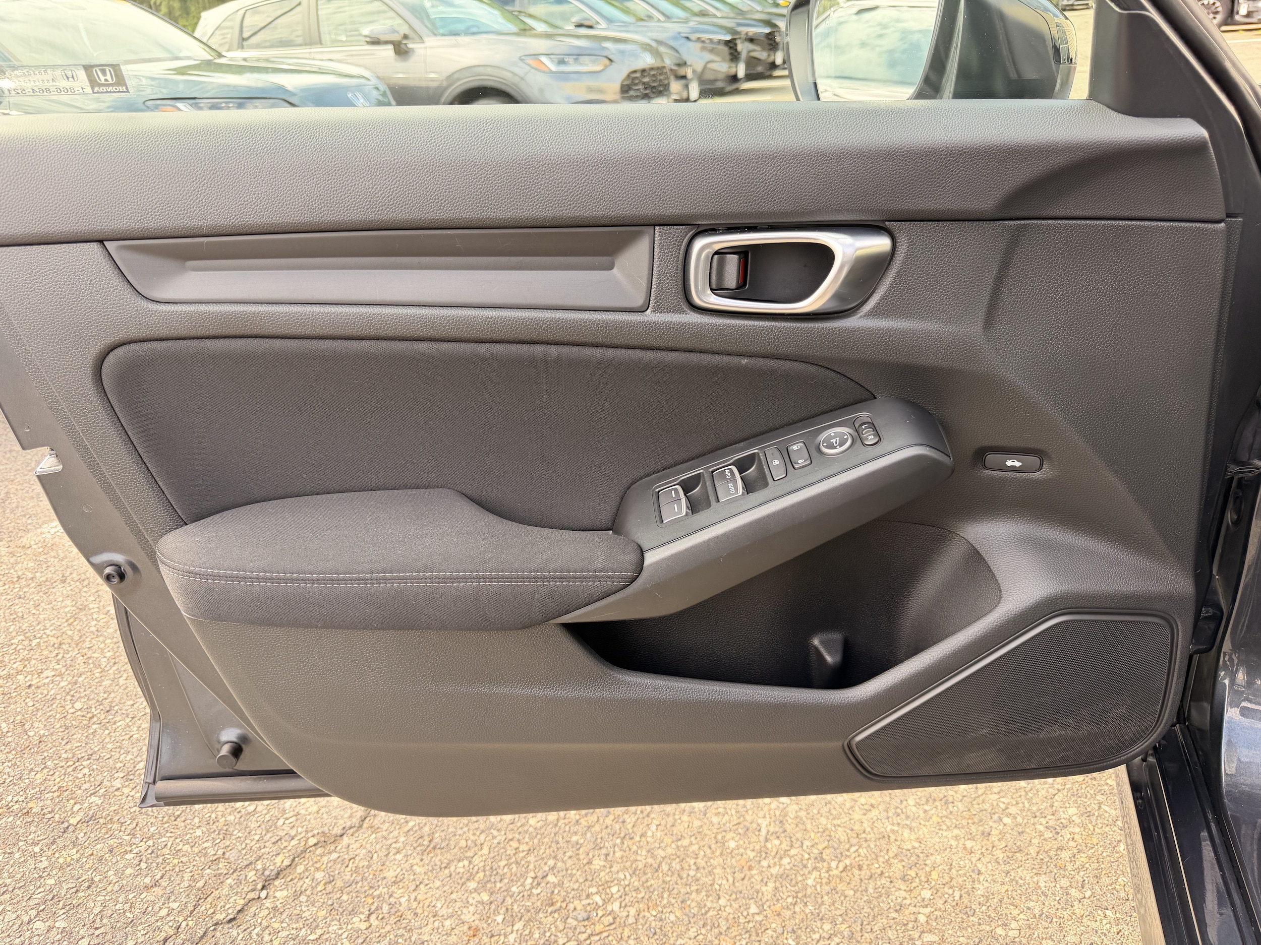 2025 Honda Civic Sport - Photo 13