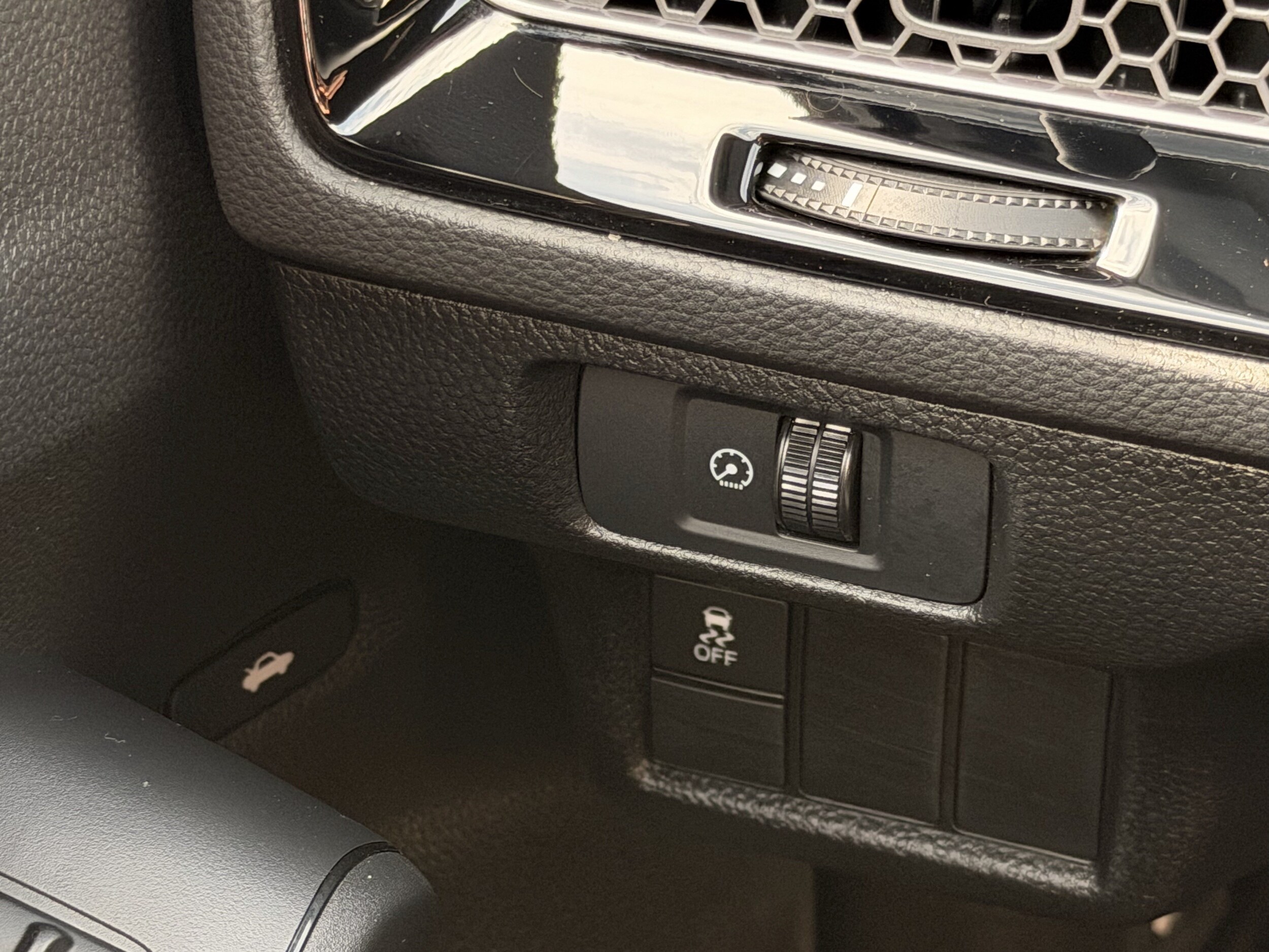 2025 Honda Civic Sport - Photo 21