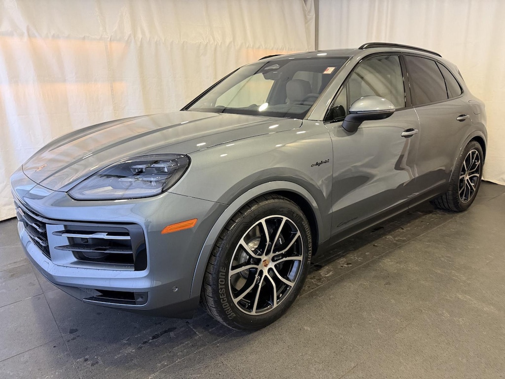 New 2026 Porsche Cayenne E-Hybrid SUV
