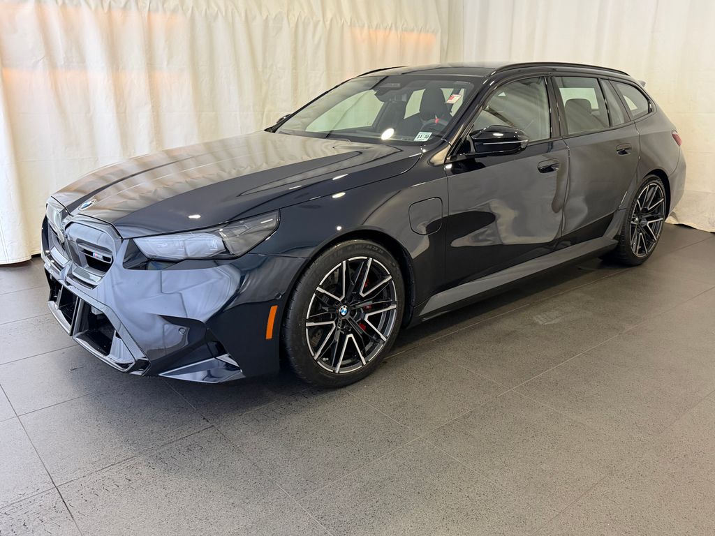 2026 BMW M5 M5 Touring's photo
