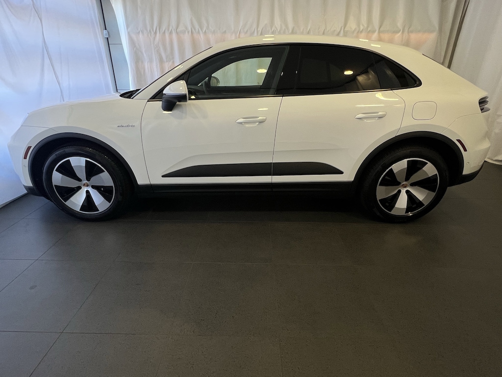 New 2025 Porsche Macan Electric 4 SUV