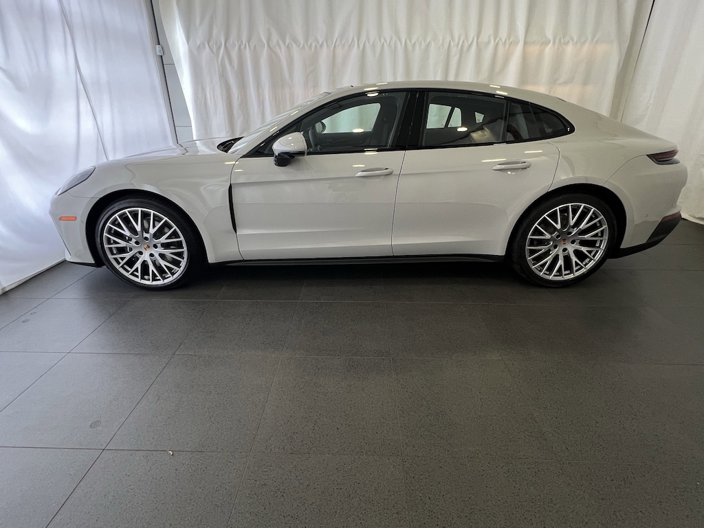 New 2026 Porsche Panamera 4 Hatchback