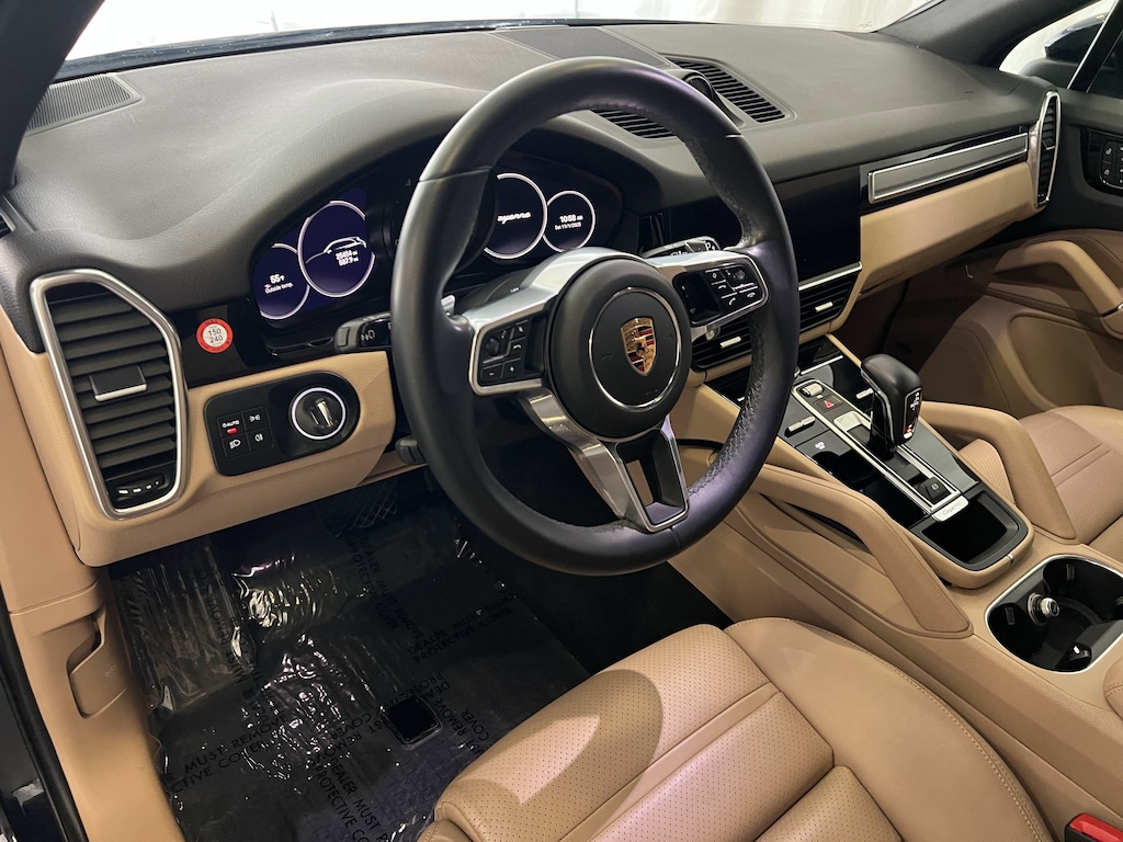 Certified 2022 Porsche Cayenne Platinum Edition SUV