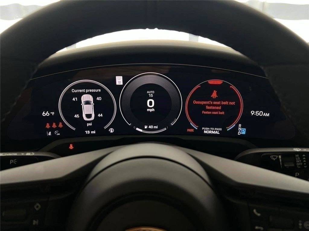 2026 Porsche Taycan GTS - Photo 21