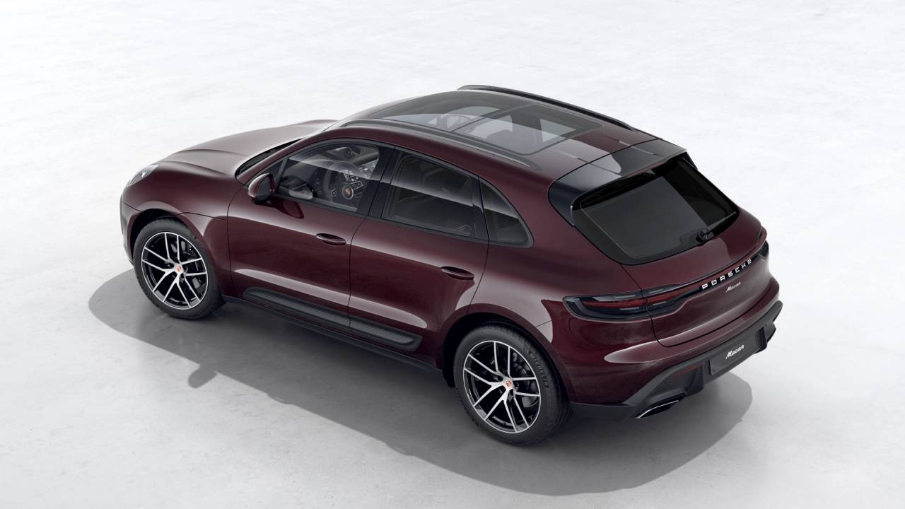 2026 Porsche Macan T photo 4