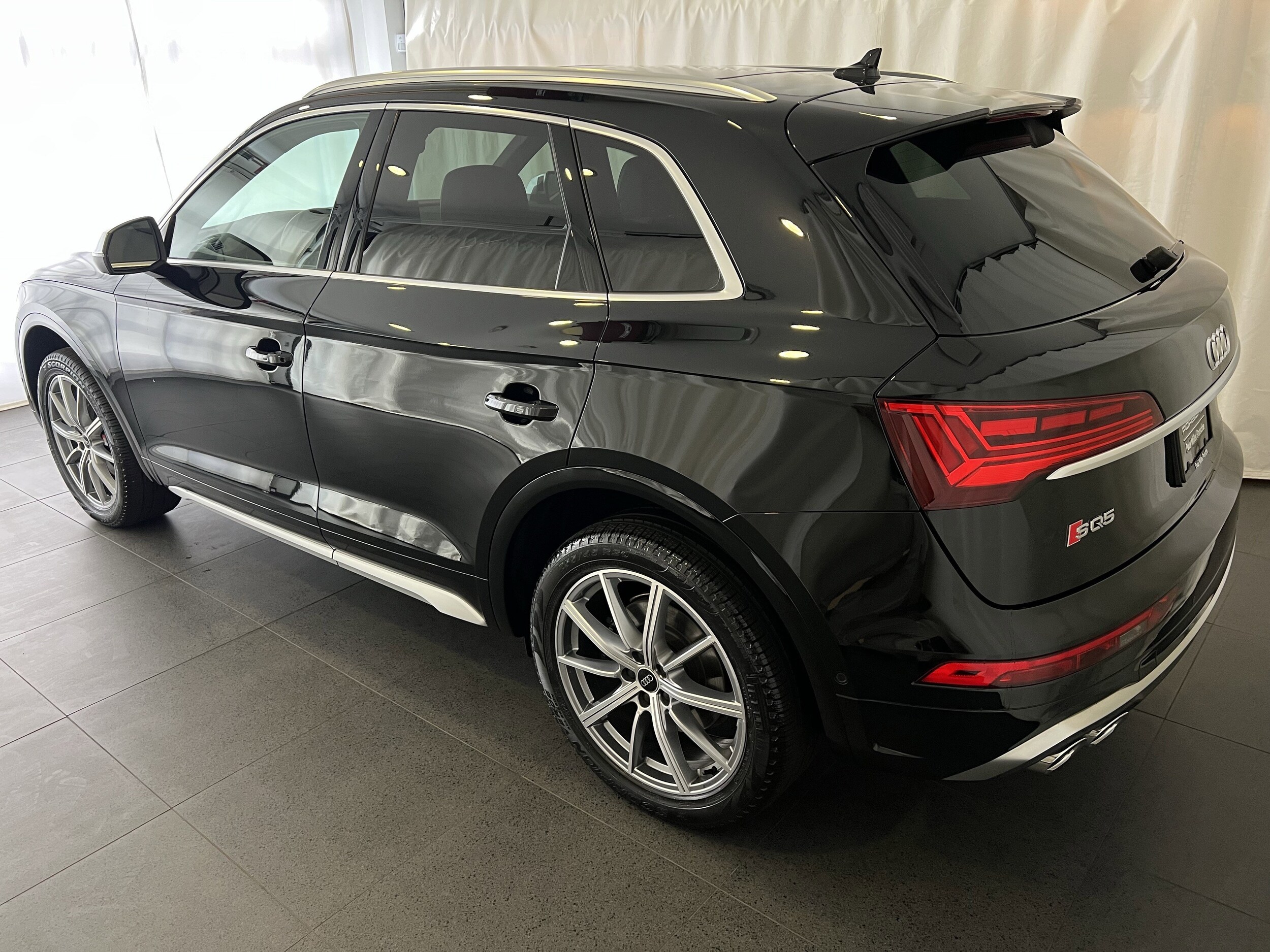 2024 Audi SQ5 Premium photo 3
