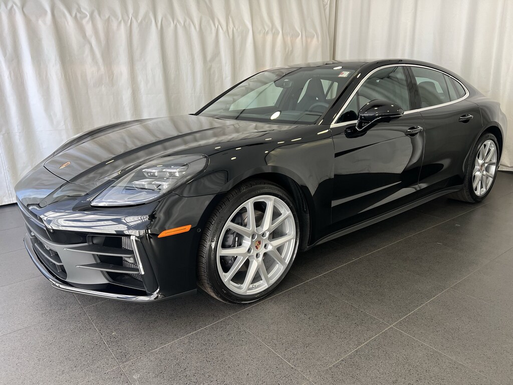 New 2026 Porsche Panamera 4 Hatchback