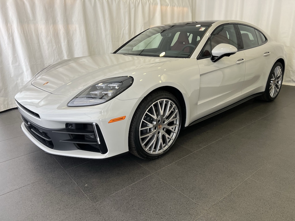 New 2026 Porsche Panamera 4 Hatchback