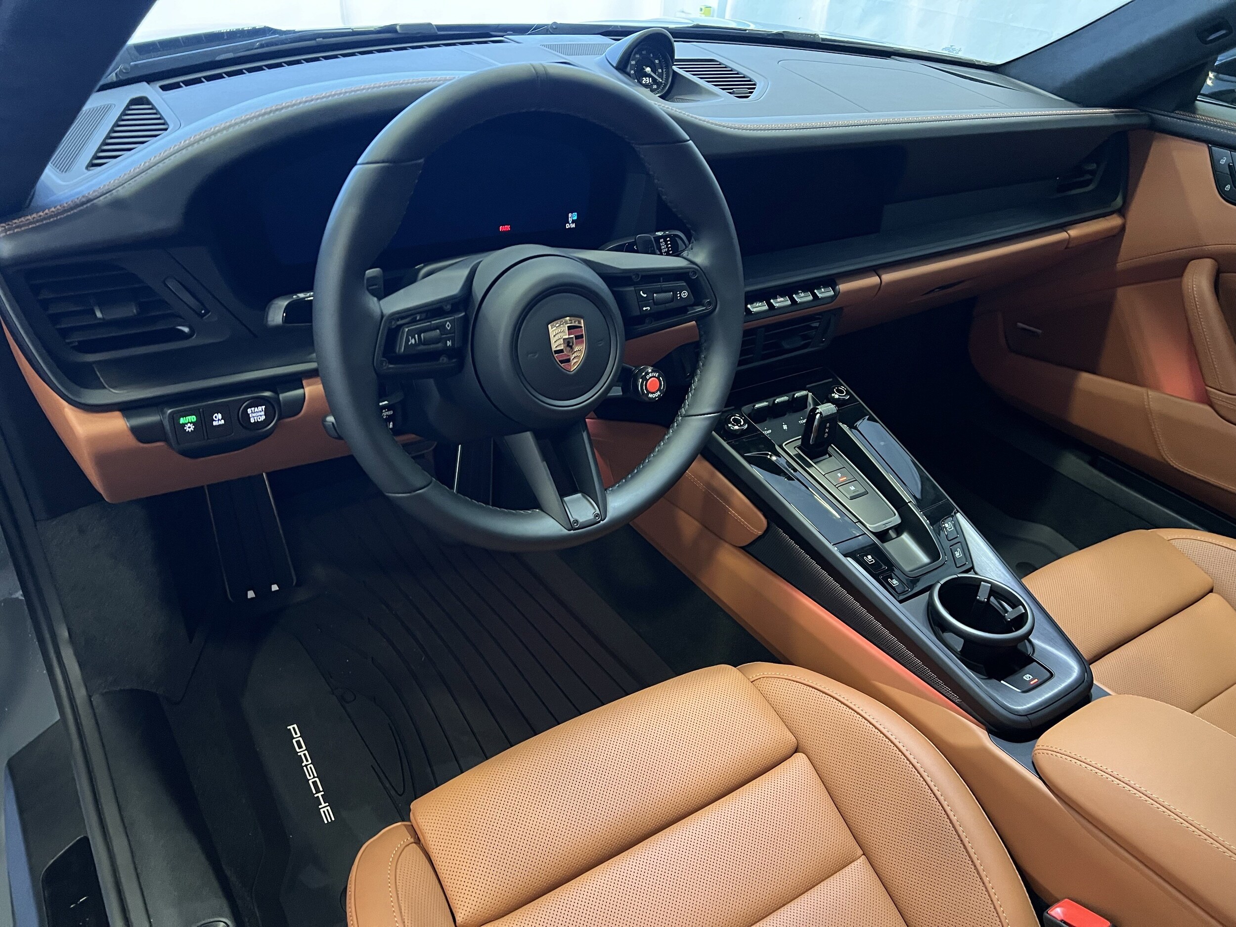 2026 Porsche 911 GTS photo 4