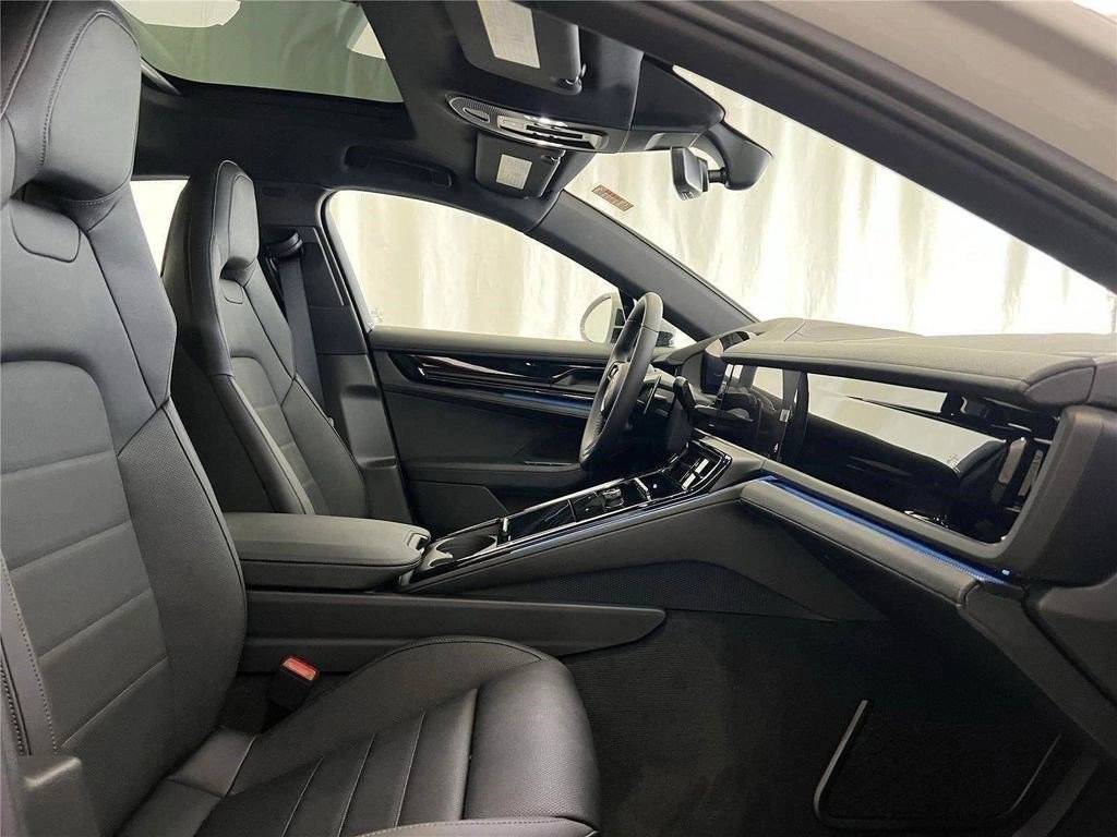 2026 Porsche Panamera Base - Photo 16