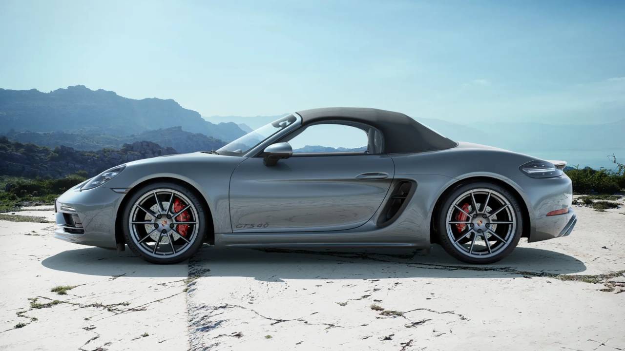 2025 Porsche Boxster GTS 4.0 photo 2