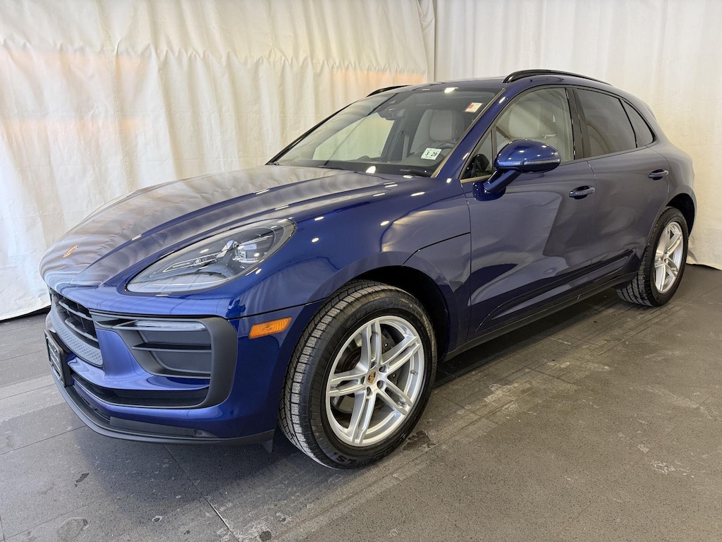 Certified 2024 Porsche Macan SUV