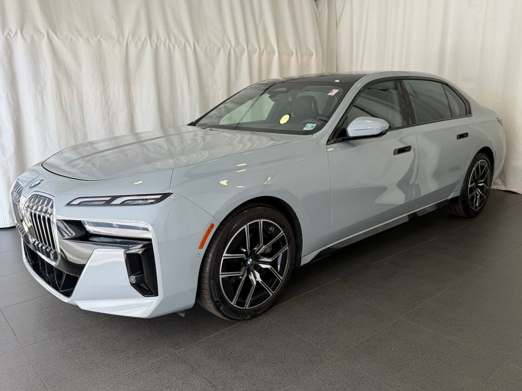Used 2024 BMW 760i xDrive Sedan