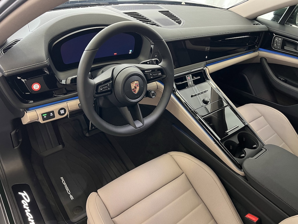 New 2026 Porsche Panamera 4 Hatchback