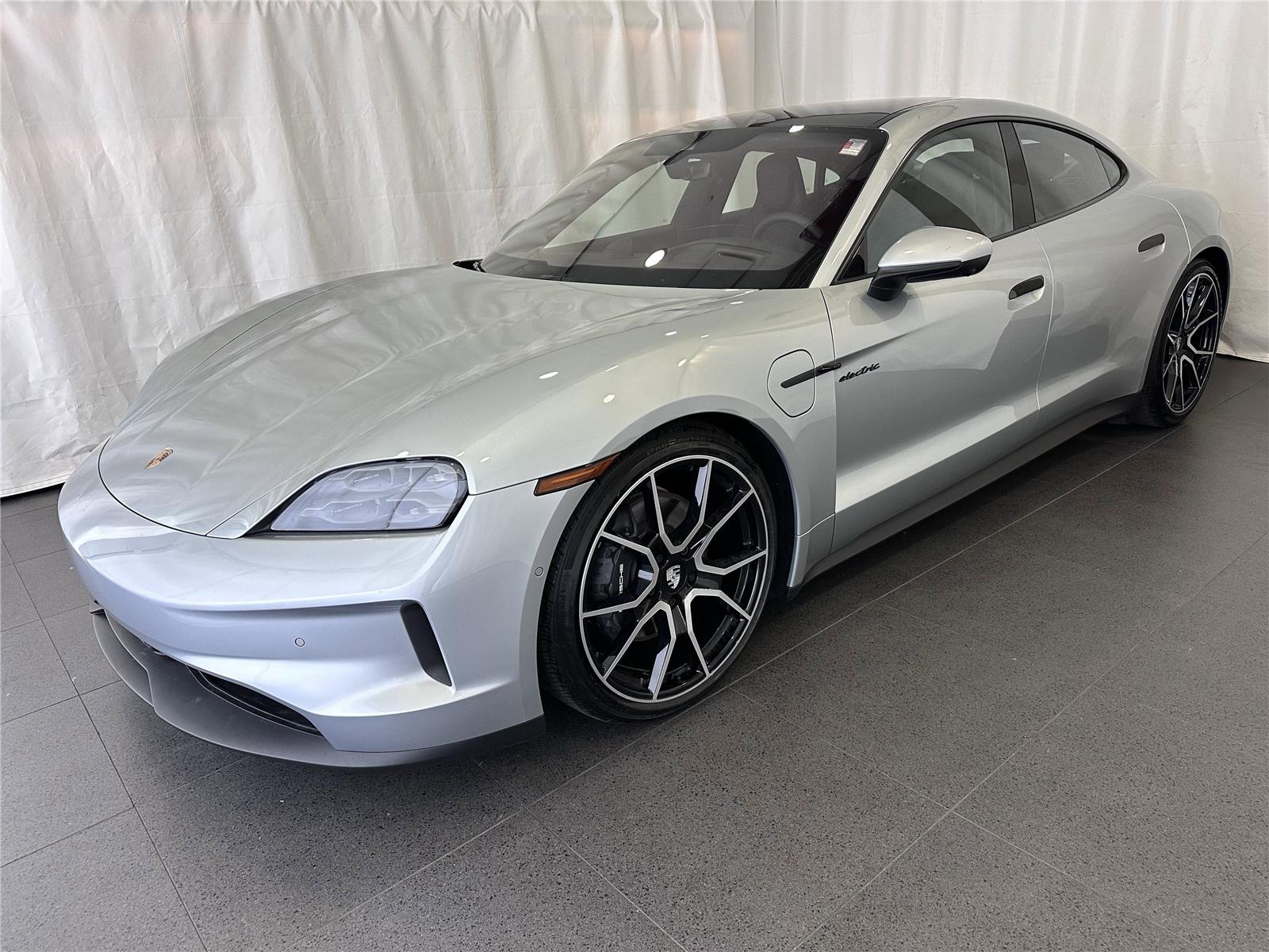 2025 Porsche Taycan Sedan 