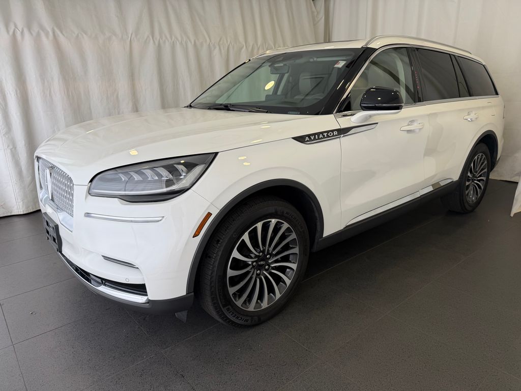 2023 Lincoln Aviator AWD's photo