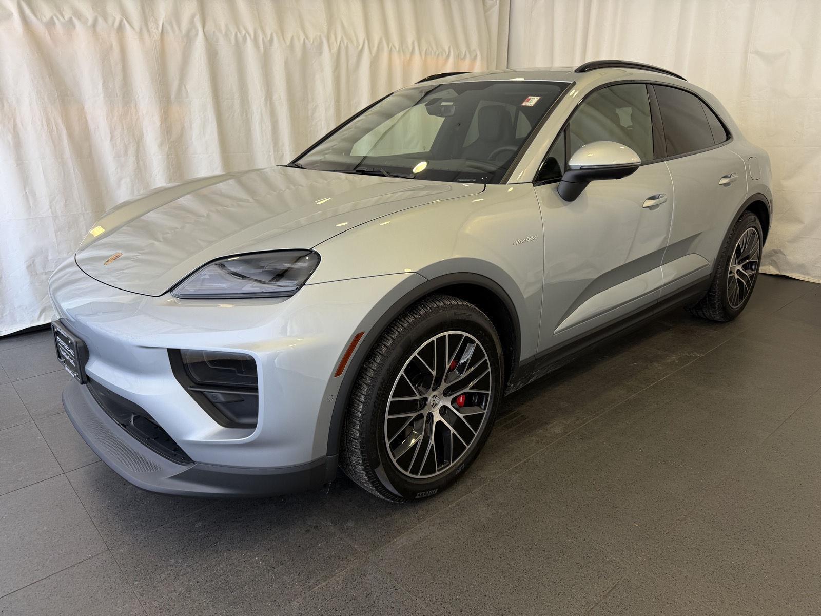 2025 Porsche Macan S