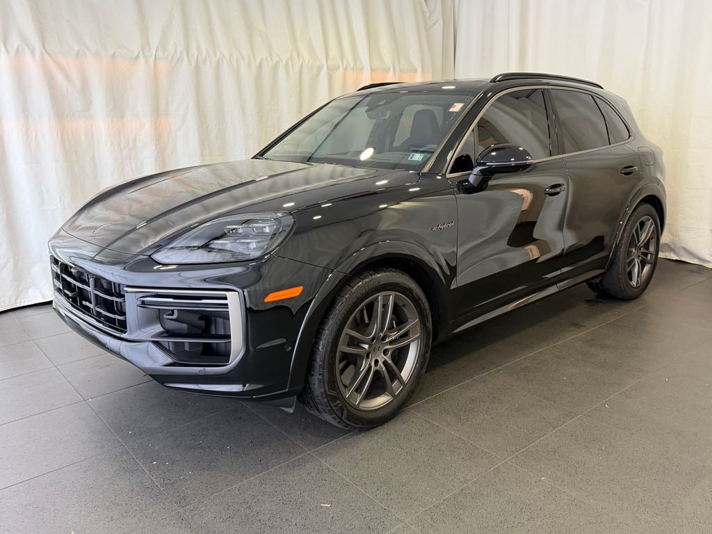 Certified 2025 Porsche Cayenne E-Hybrid Turbo SUV