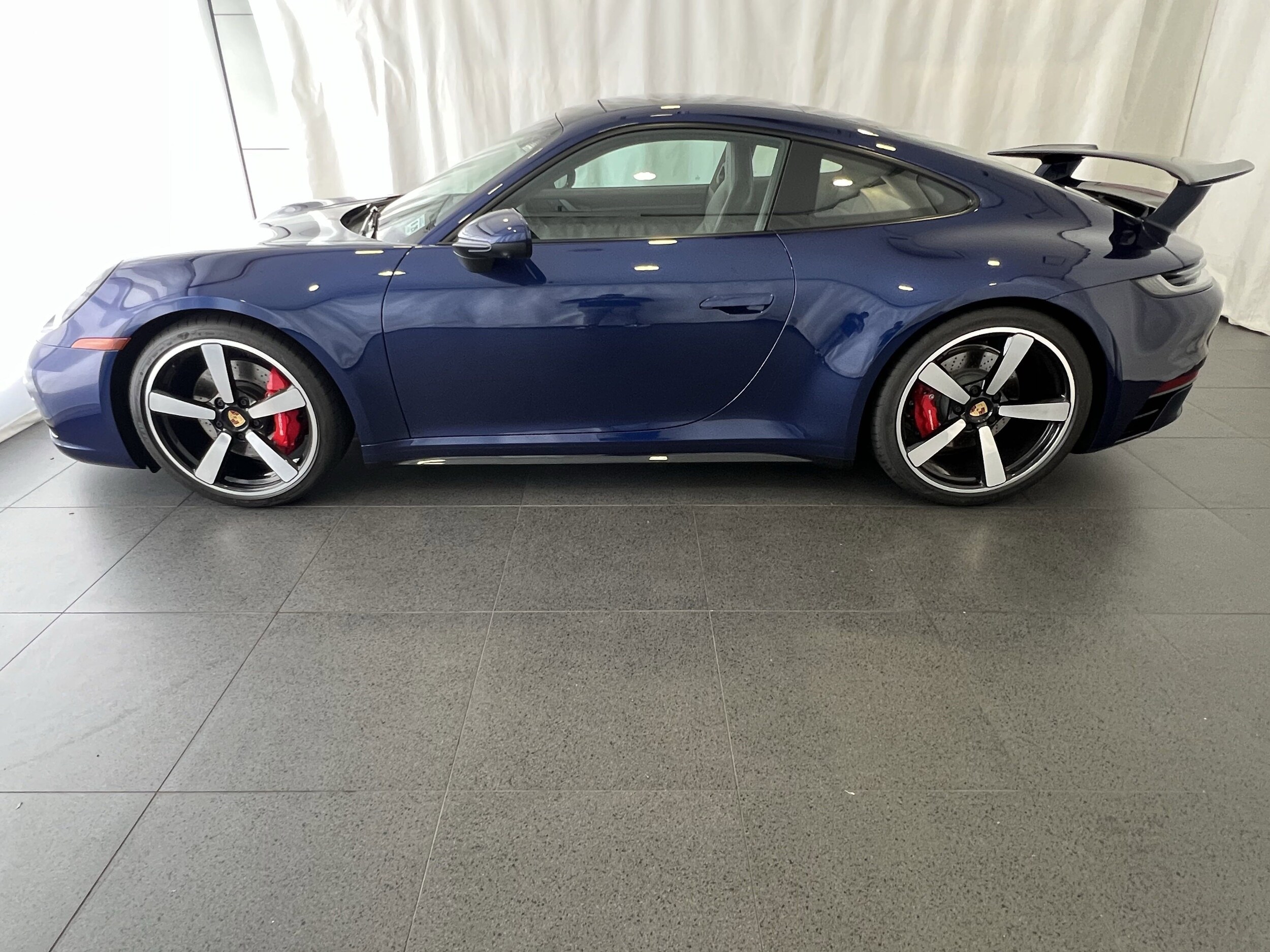 2024 Porsche 911 S photo 2