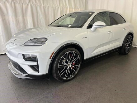 2025 Porsche Macan Electric Turbo SUV