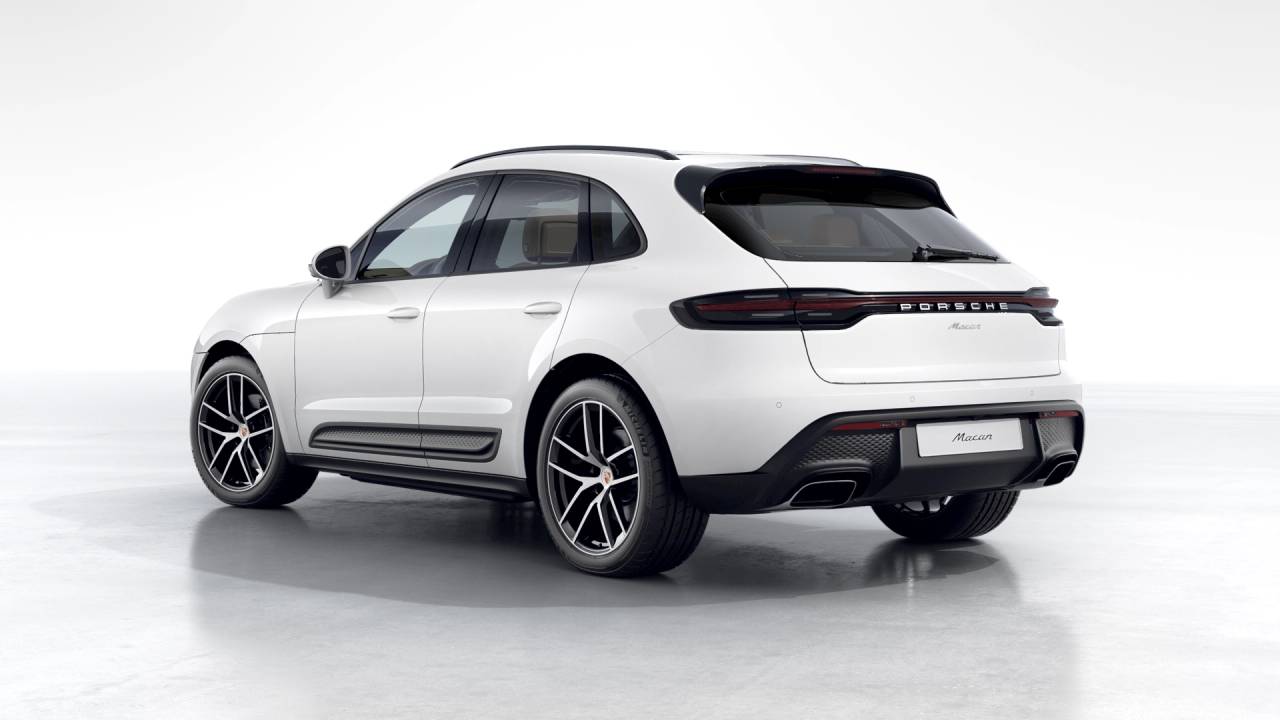 2026 Porsche Macan S photo 3