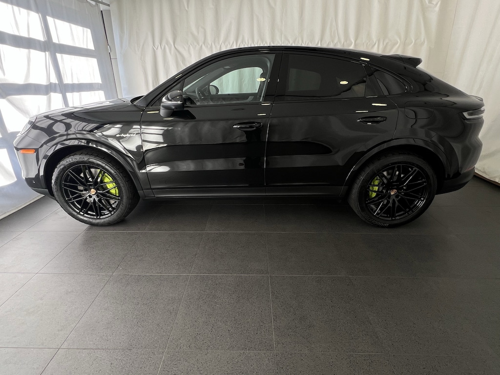 New 2026 Porsche Cayenne E-Hybrid SUV