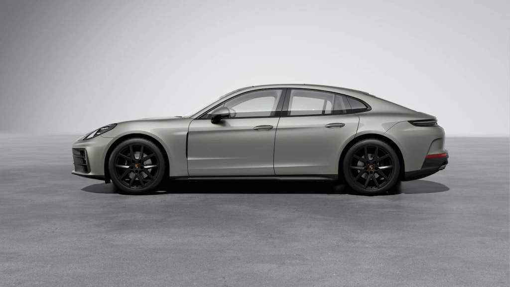 New 2026 Porsche Panamera 4 Hatchback