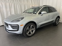 2025 Porsche Macan SUV