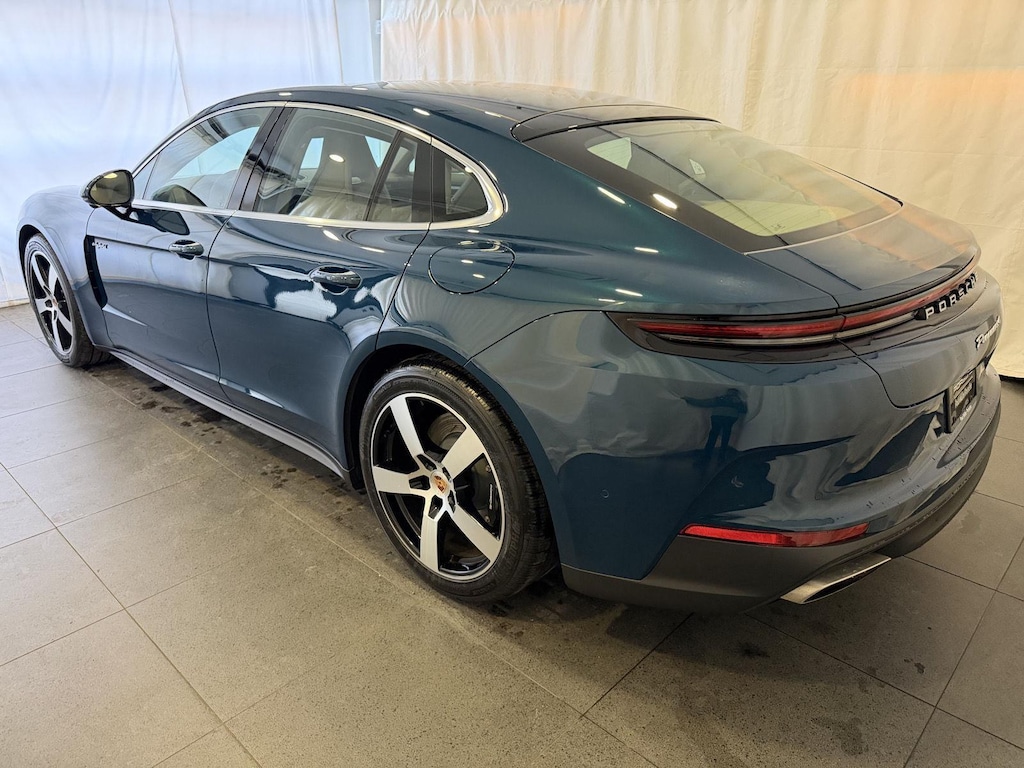 New 2026 Porsche Panamera 4 E-Hybrid Hatchback