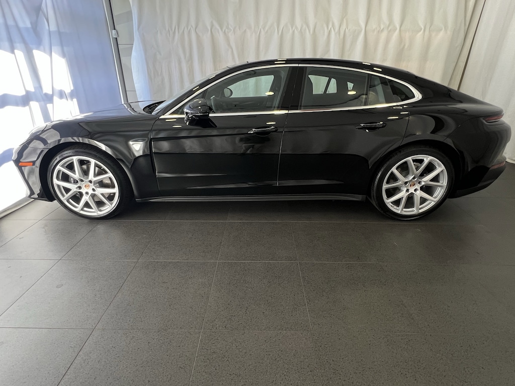 New 2026 Porsche Panamera 4 Hatchback