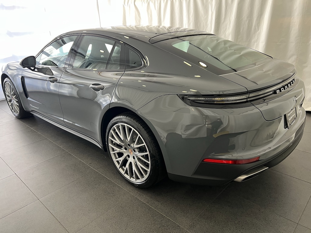 New 2026 Porsche Panamera 4 Hatchback