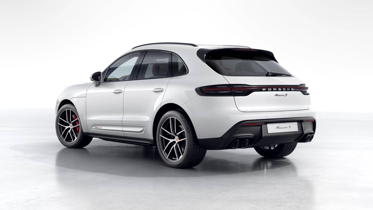 2026 Porsche Macan S photo 3
