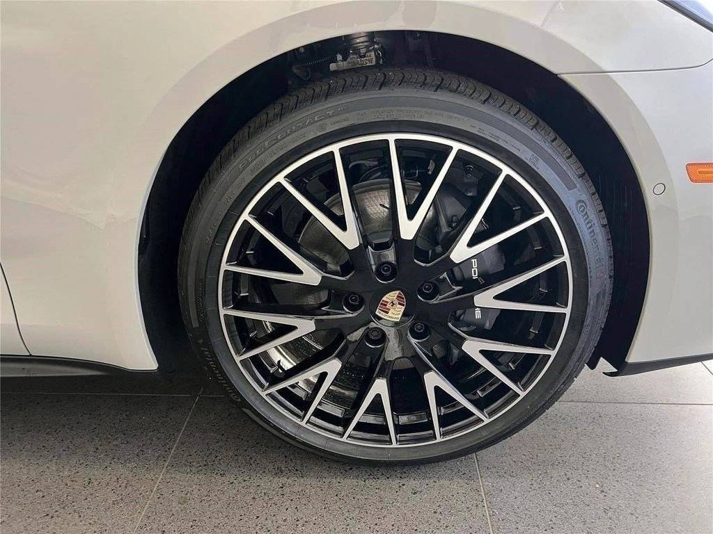 2026 Porsche Panamera Base - Photo 13