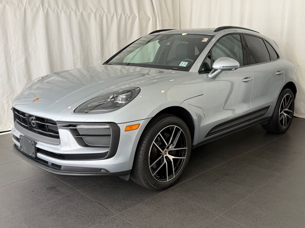 2026 Porsche Macan