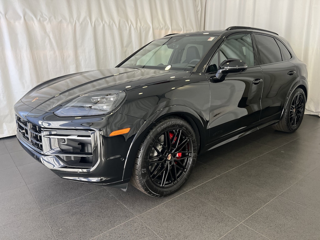 New 2026 Porsche Cayenne GTS SUV