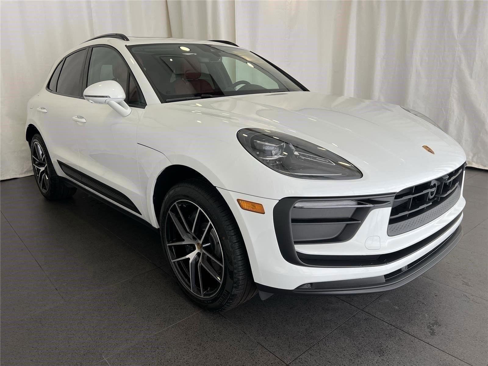 2026 Porsche Macan - Photo 7