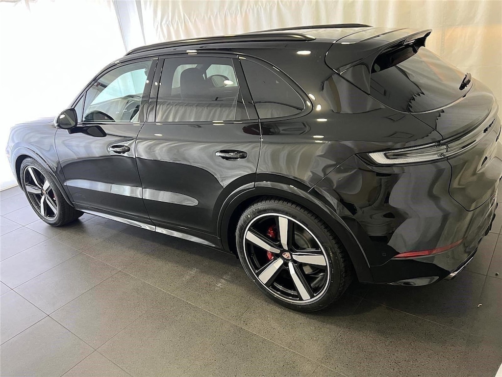 New 2026 Porsche Cayenne GTS SUV