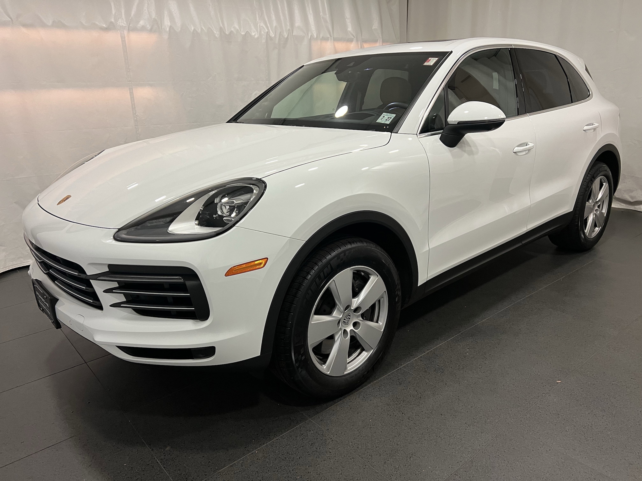 2022 Porsche Cayenne's photo