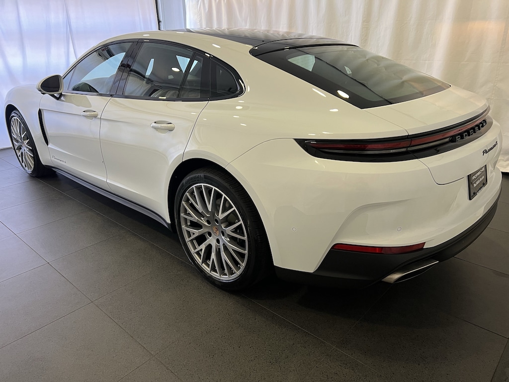 New 2026 Porsche Panamera 4 Hatchback