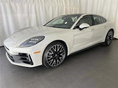 2026 Porsche Panamera 4 Hatchback