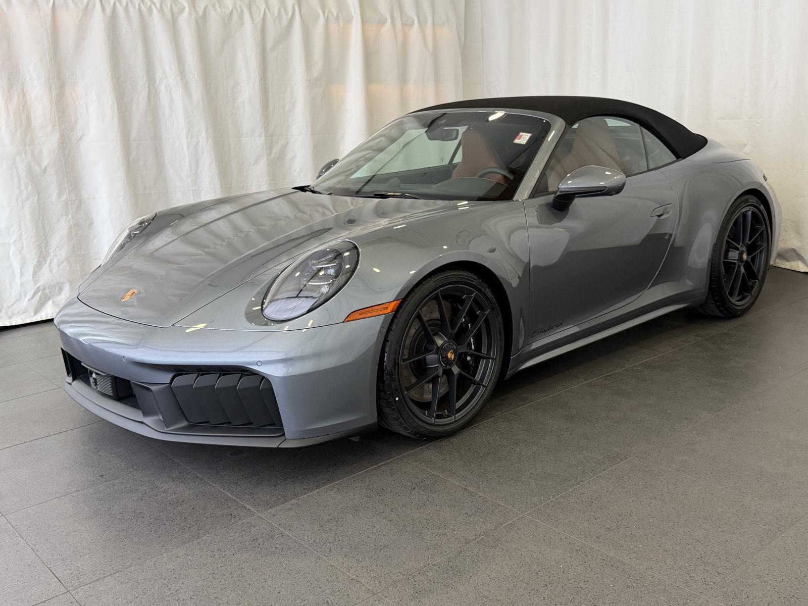 2026 Porsche 911 Carrera 4 GTS Convertible Photo 1