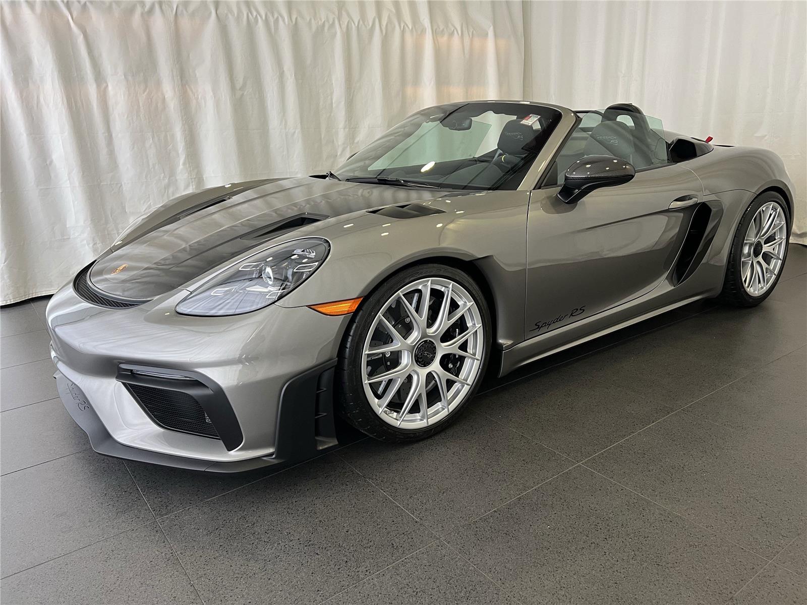 2024 Porsche 718 Spyder RS