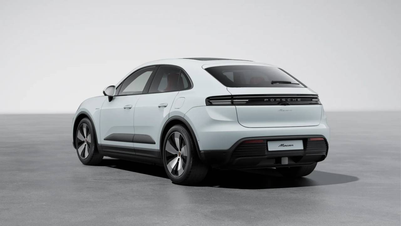 2025 Porsche Macan Electric 4 photo 2