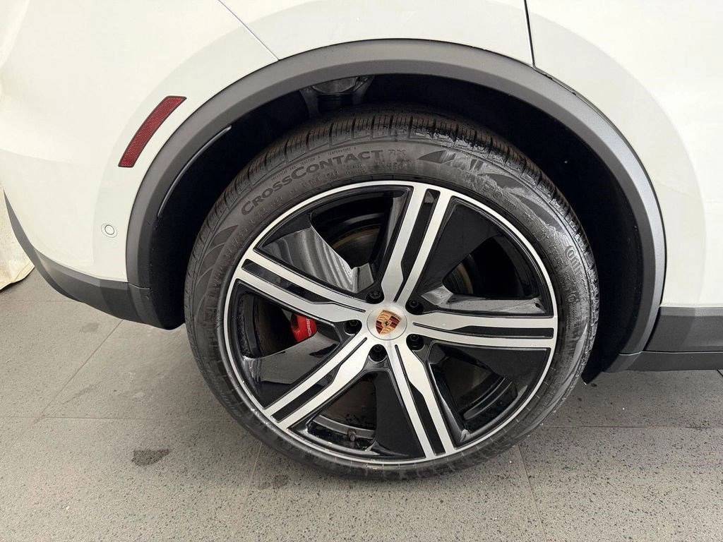 2026 Porsche Macan S - Photo 12