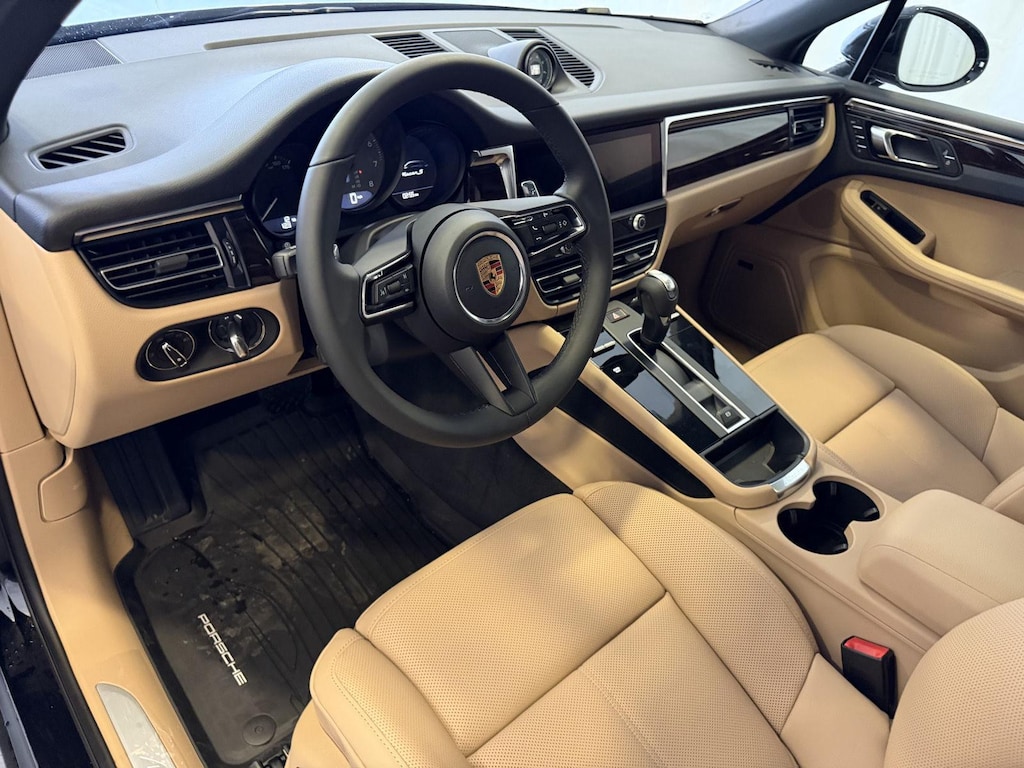 New 2026 Porsche Macan SUV