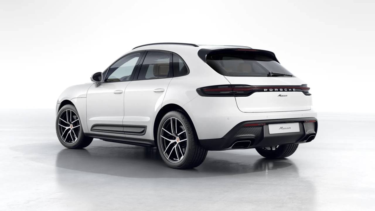 2026 Porsche Macan S photo 3